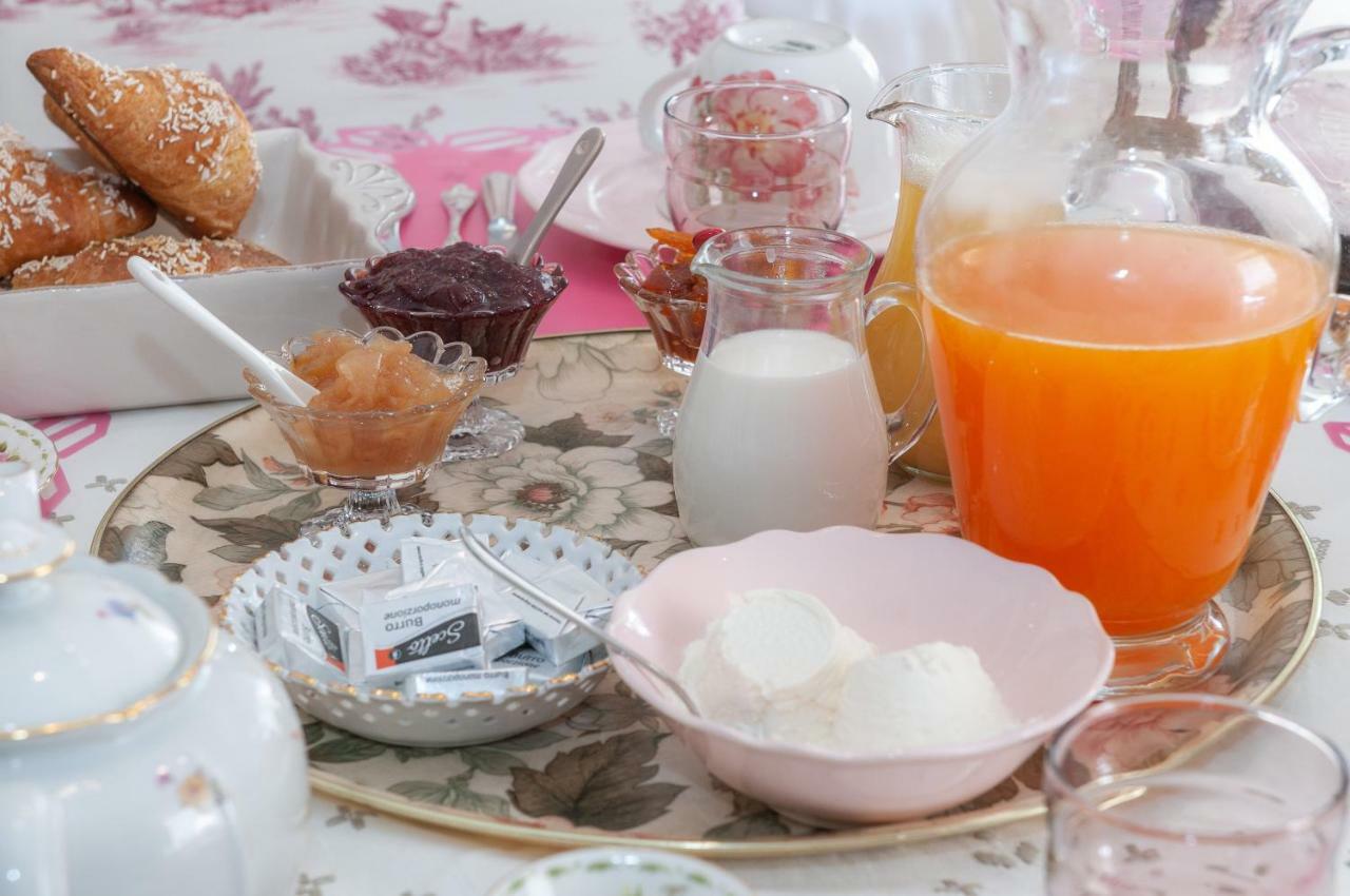마리나디마사 Tre Civette Sul Como B&B 외부 사진