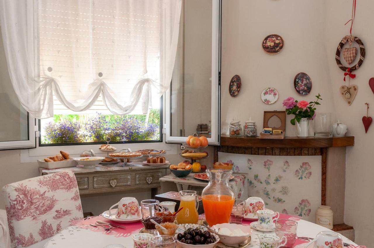 마리나디마사 Tre Civette Sul Como B&B 외부 사진